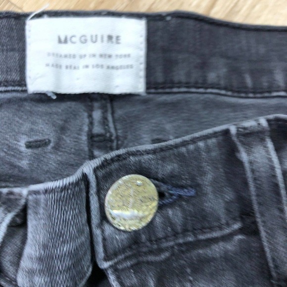 McGuire Denim Newton Skinny Jean Dark Wash Size 26 Distressed Torn Knee USA - Picture 4 of 9